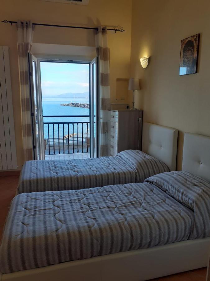 Casa La Marinella Appartement Porto Santo Stefano  Buitenkant foto