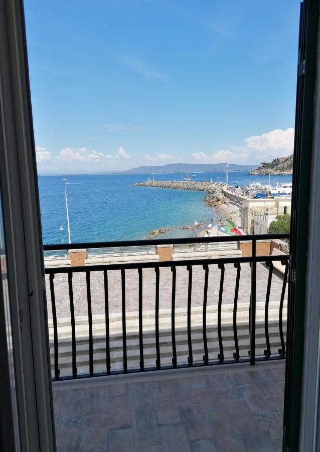 Casa La Marinella Appartement Porto Santo Stefano  Buitenkant foto