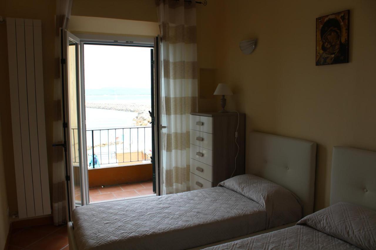 Casa La Marinella Appartement Porto Santo Stefano  Buitenkant foto